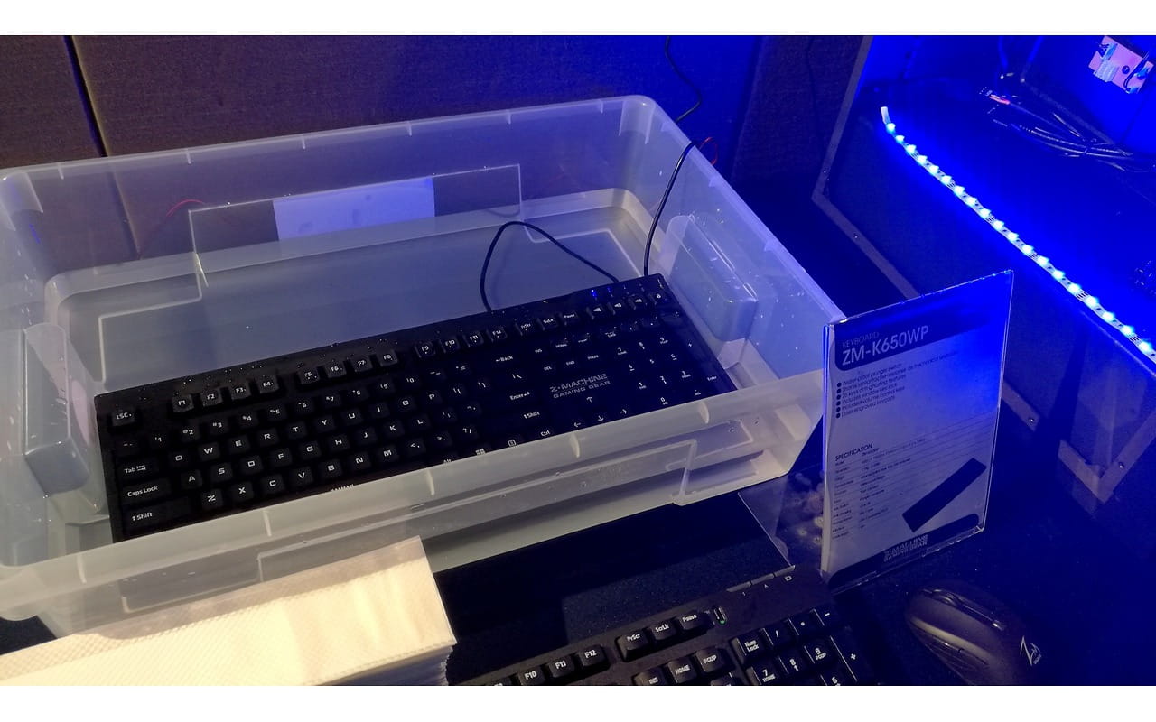 ZALMAN ZM-K650WP Full Waterproof Black