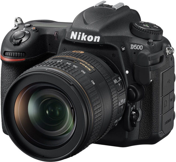 Nikon  D500 kit 16-80mm f/2.8-4E ED VR VBA480K002