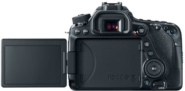 Camera Canon EOS 80D & Lens EF-S 18-135 IS STM