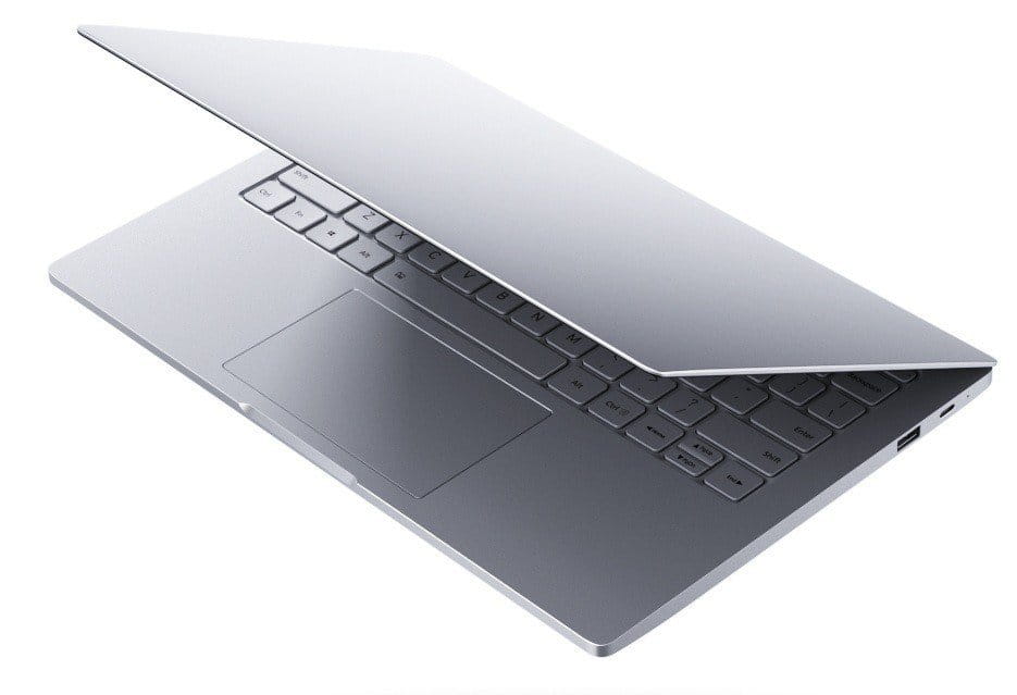 Laptop Xiaomi Mi Notebook Air / 12,5" FullHD / Intel Core m3-7Y30 / 4GB RAM DDR3 / 128GB SSD / Windows 10 / Silver