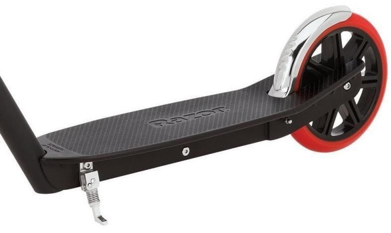 RAZOR Carbon Lux Scooter / 13073003 / Black
