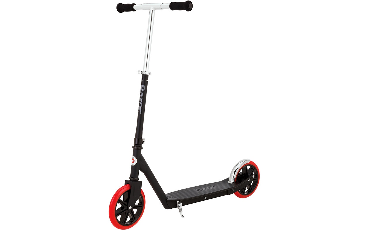 RAZOR Carbon Lux Scooter / 13073003 / Black