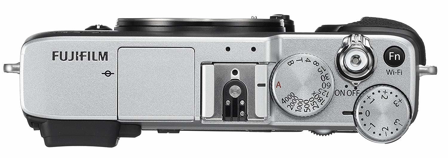 Fujifilm X-E2s + XC 15-45mm Silver