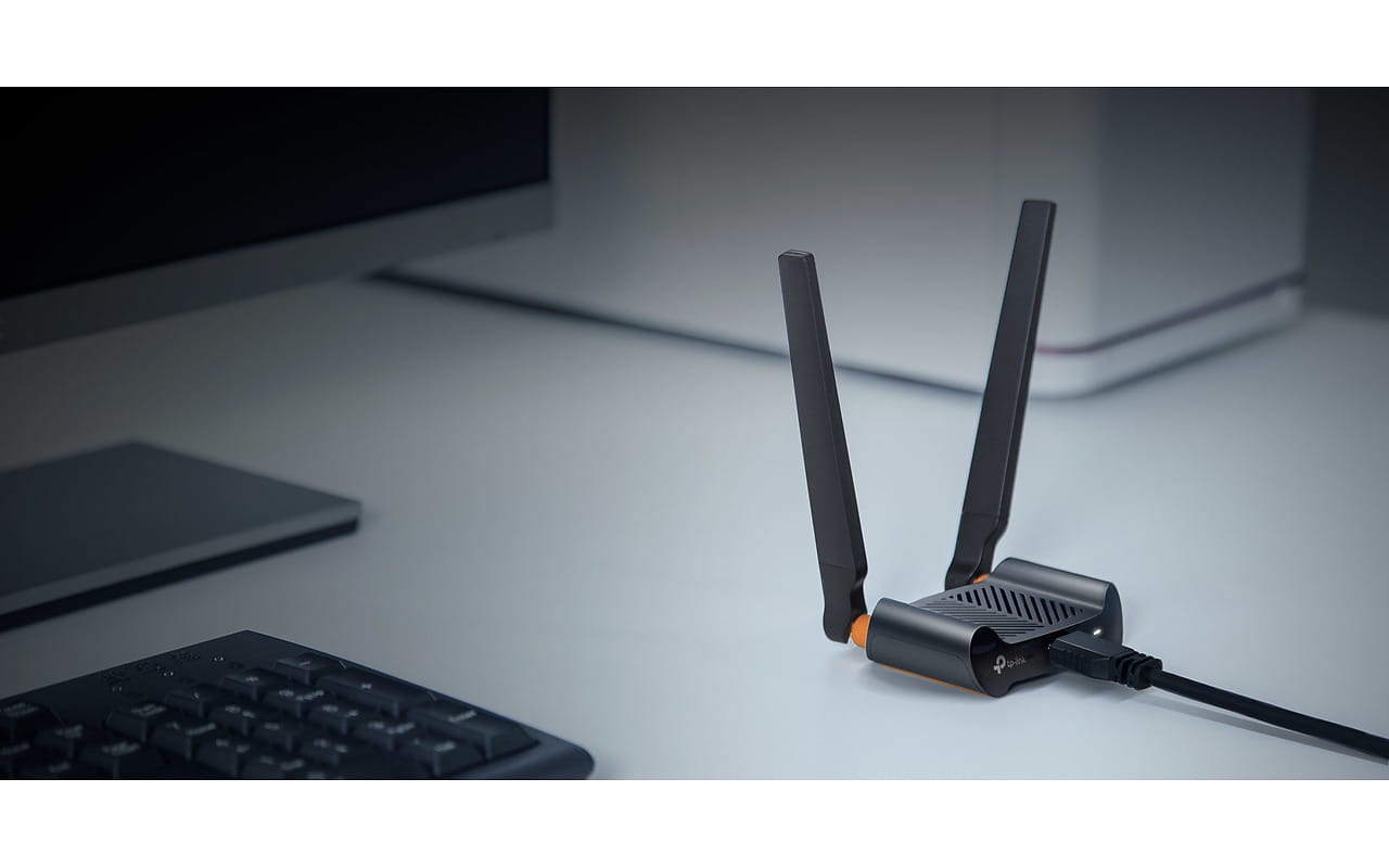 TP-LINK T4UHP Wireless LAN High Power Adapter