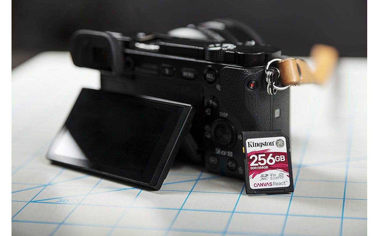 SD Kingston Canvas React SDR/256GB / 256GB / Ultimate 633x / Class10 UHS-I U3 /