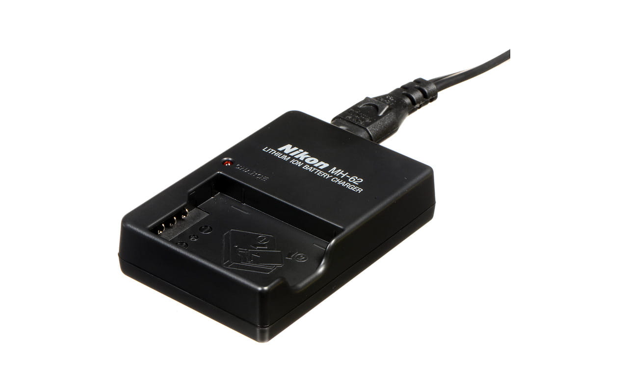 Nikon Charger MH-62 for EN-EL8	 VAK149EA