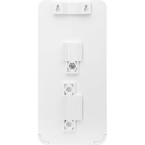 Ubiquiti NanoSwitch N-SW / Outdoor 4-Port PoE Passthrough Switch /