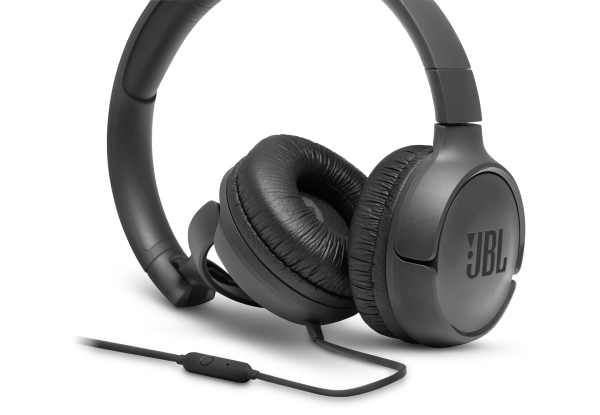 JBL Tune 500 / Pure Bass Sound / Black