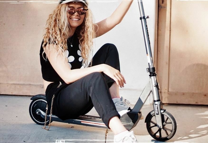 Razor Scooter Electric E Prime / 24L / 13173808 /