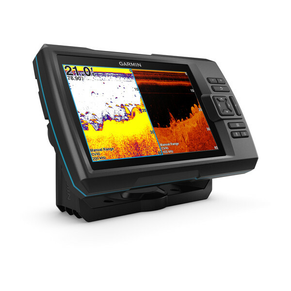 Garmin Striker Plus 7cv / with GT20 / 010-01873-01 /