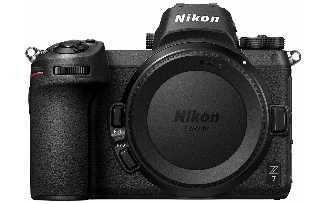 Nikon Z 7 + FTZ Adapter Kit / VOA010K002 / Black