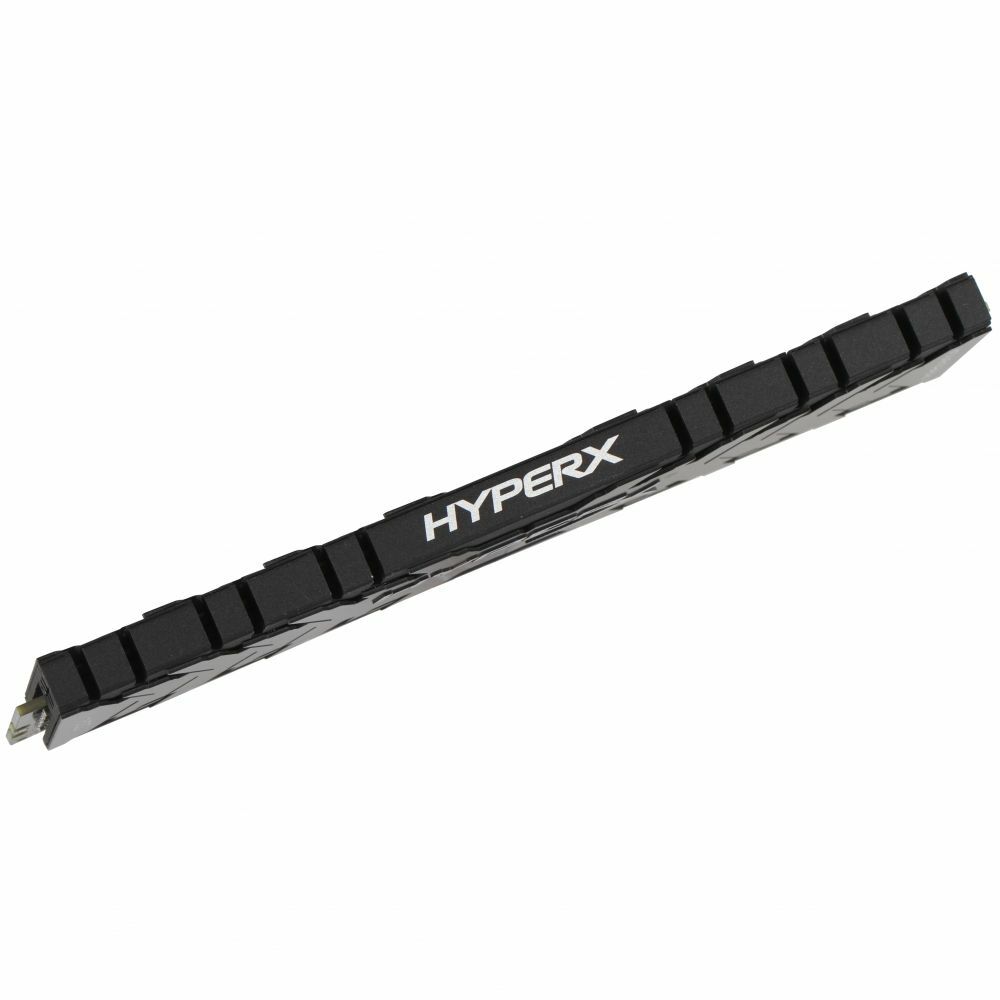 RAM Kingston HyperX Predator HX436C17PB4/8 / 8GB / DDR4 / 3600 / PC28800 / CL17 / 1.35V / Heat spreader / Black