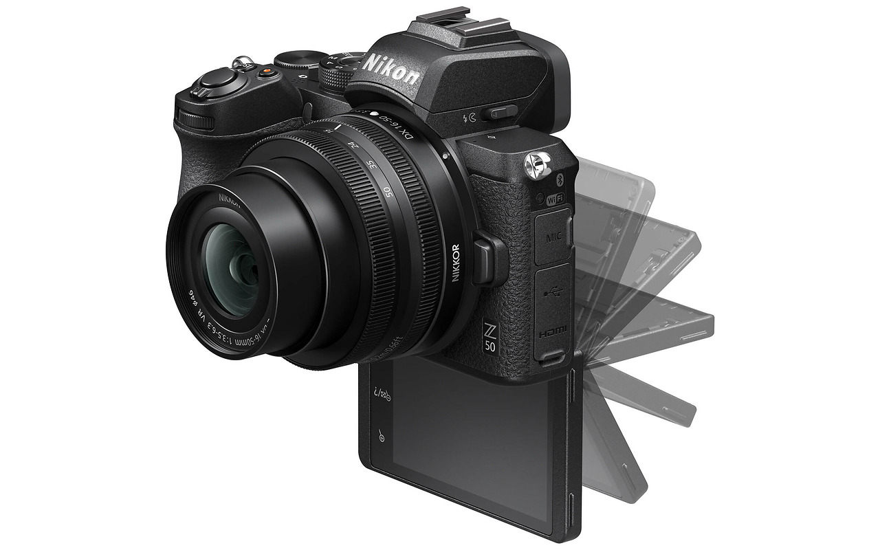 Nikon Z 50 + NIKKOR Z DX 16-50mm VR + FTZ Adapter Kit / VOA050K004 Black