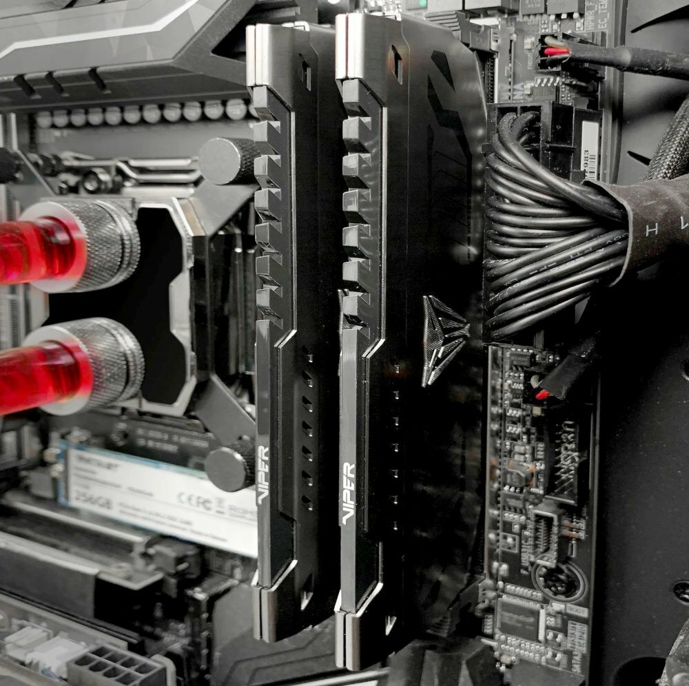 Patriot VIPER STEEL Performance PVS416G360C7K / KIT 16GB DDR4 3600