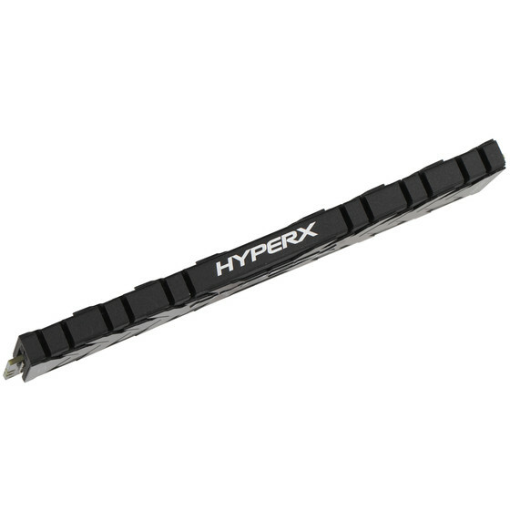 Kingston HyperX Predator HX424C12PB3/16 / 16GB DDR4 2400 / Black