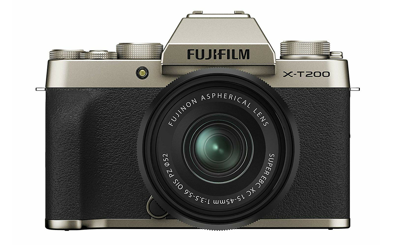Fujifilm X-T200 + XC 15-45mm F3.5-5.6 OIS PZ Kit Gold