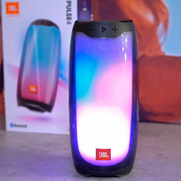 JBL Pulse 4 / Black