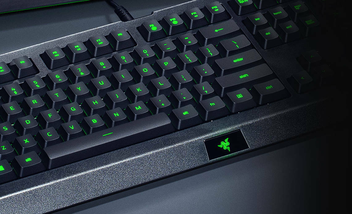 Razer Cynosa Lite Chroma / RZ03-02741500-R3R1 / Black