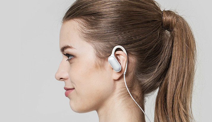 Xiaomi Mi Sports Bluetooth Earphones / White