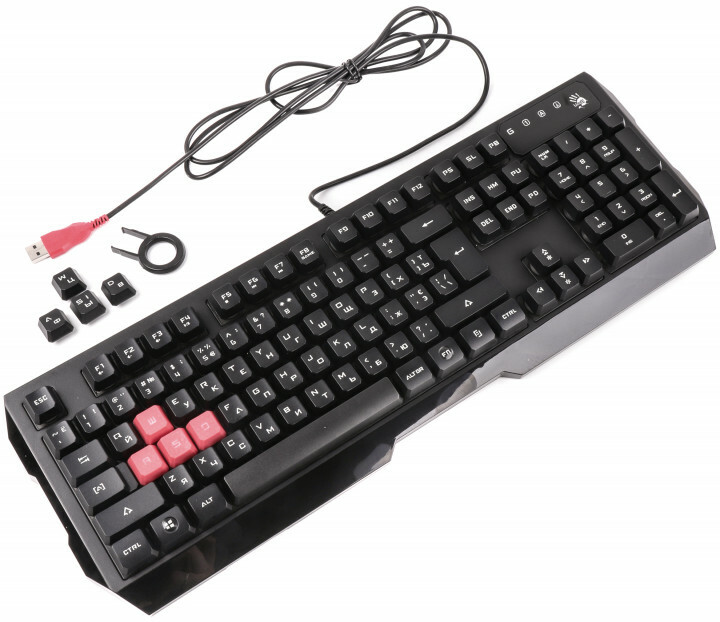 Bloody Q135 / Black