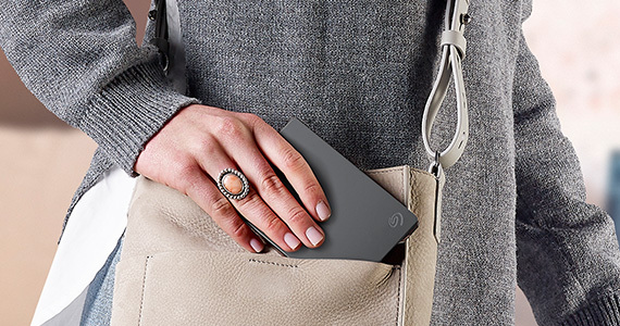 Seagate Basic STJL2000400 2.5" 2.0TB / Grey