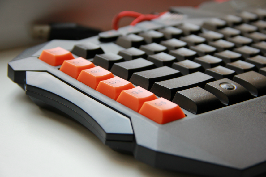 Canyon Fobos CND-SKB3-RU Gaming Keyboard / Black