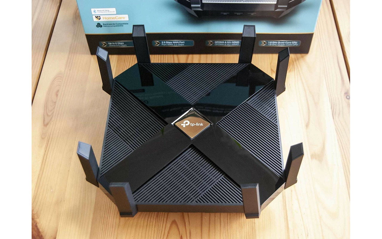 TP-LINK Archer AX6000 Wi-Fi 6 Wireless Gigabit Router / Black