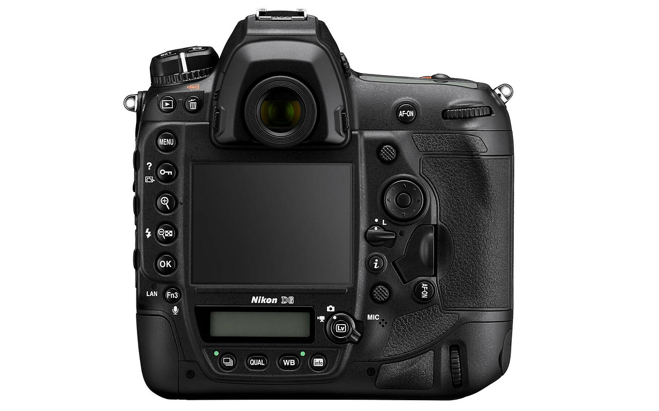 Nikon D6 Digital SLR Body VBA570AE / Black