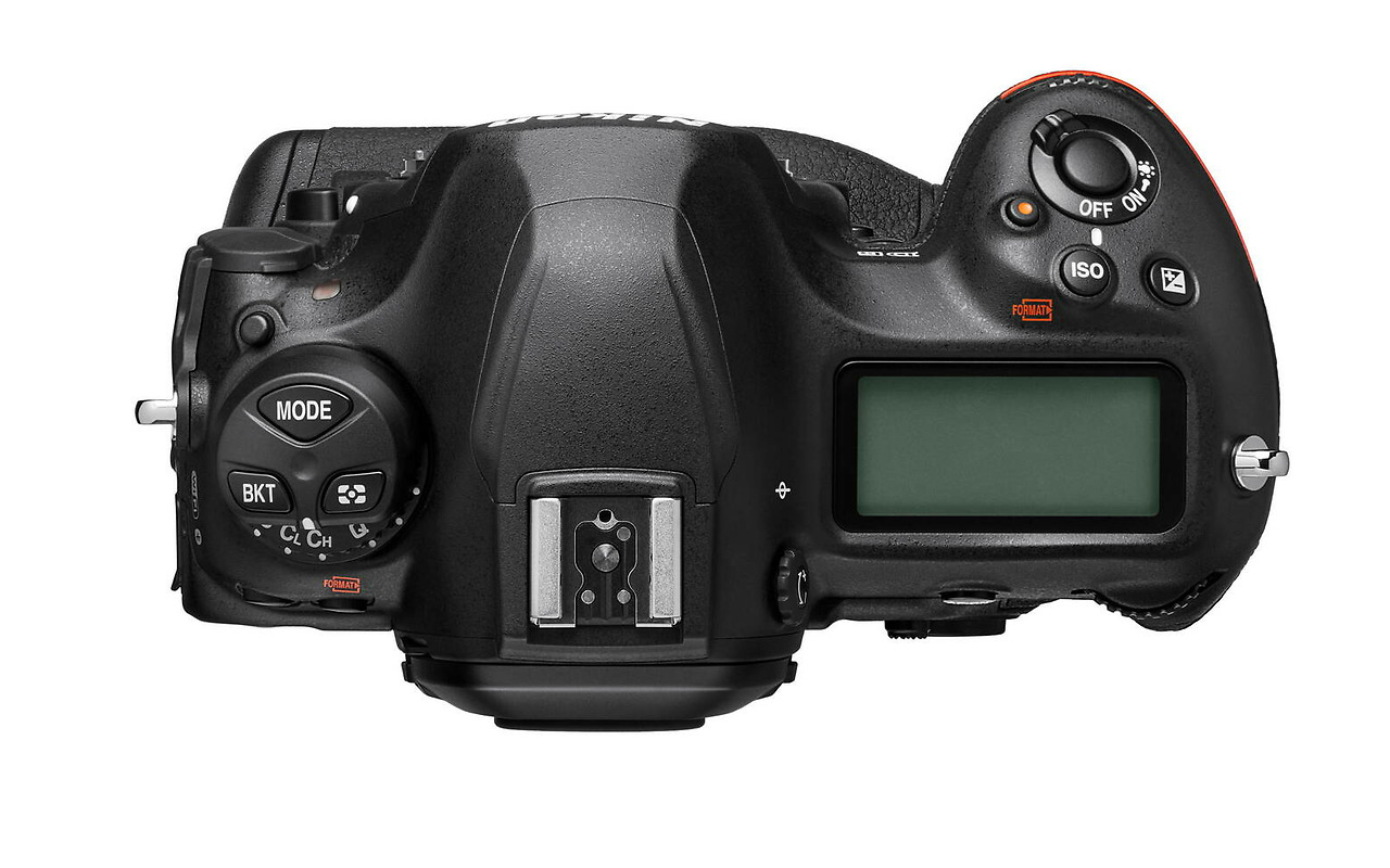 Nikon D6 Digital SLR Body VBA570AE / Black