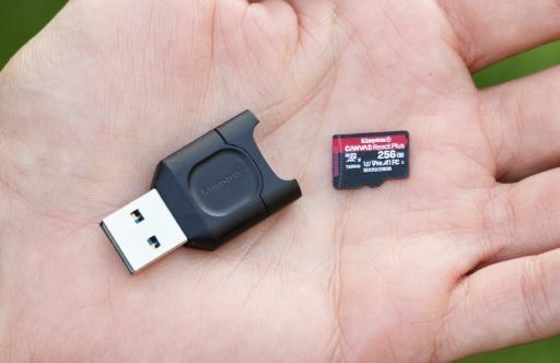 Kingston MobileLite Plus microSD MLPM