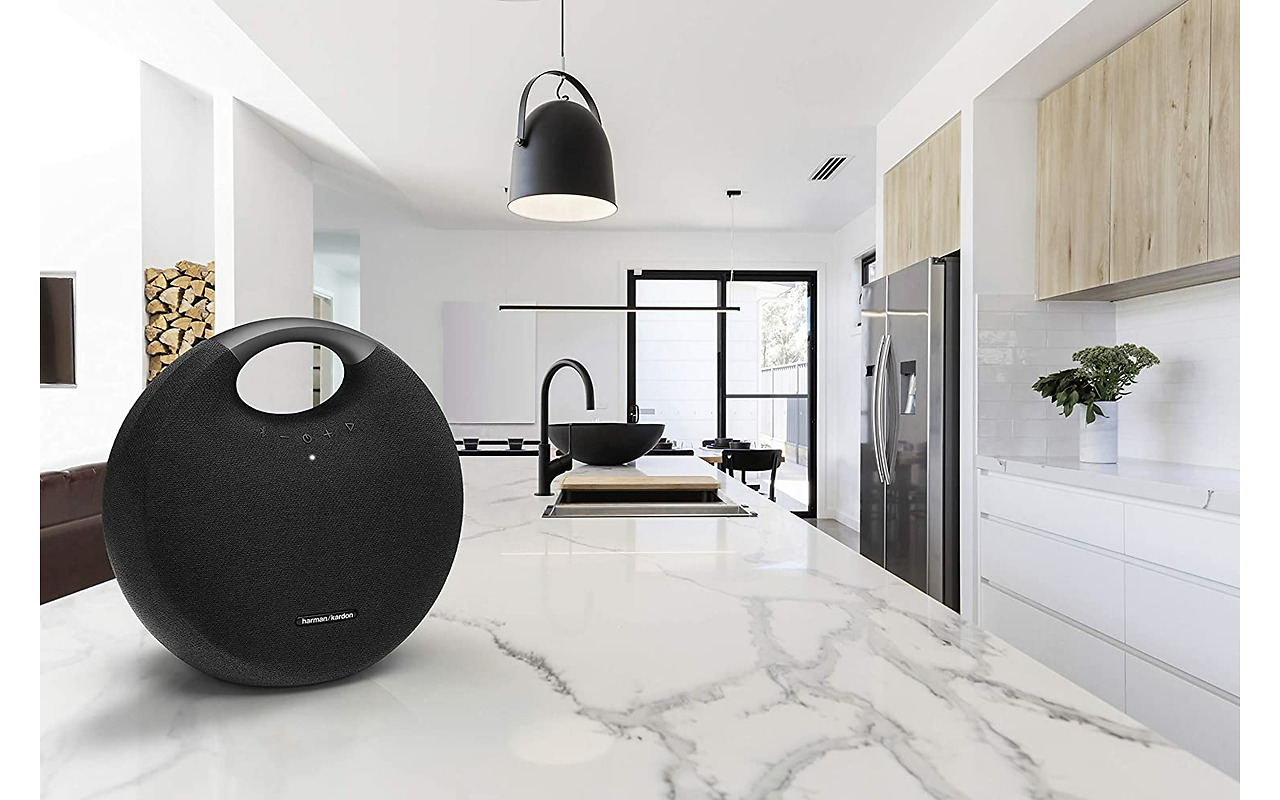 Harman Kardon Onyx Studio 6 / Black