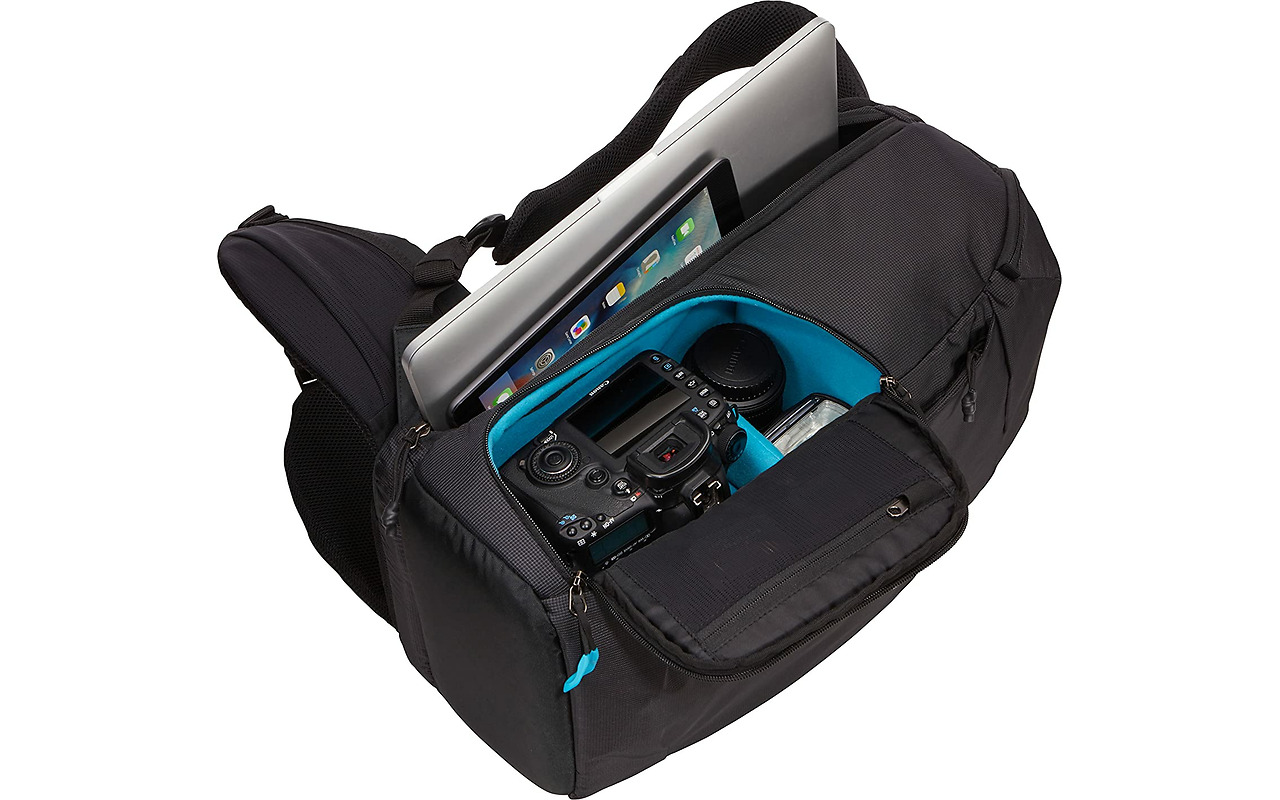 THULE Aspect TAC-106 Large / Black