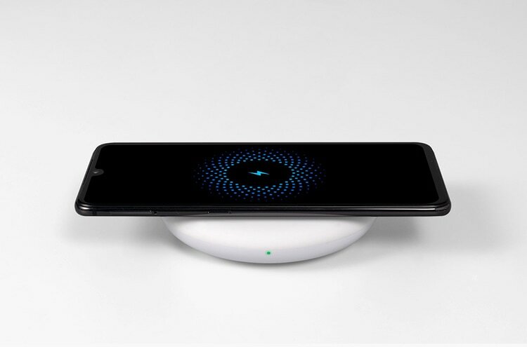 Xiaomi Mi Wireless Fast Charging Pad 20W / White