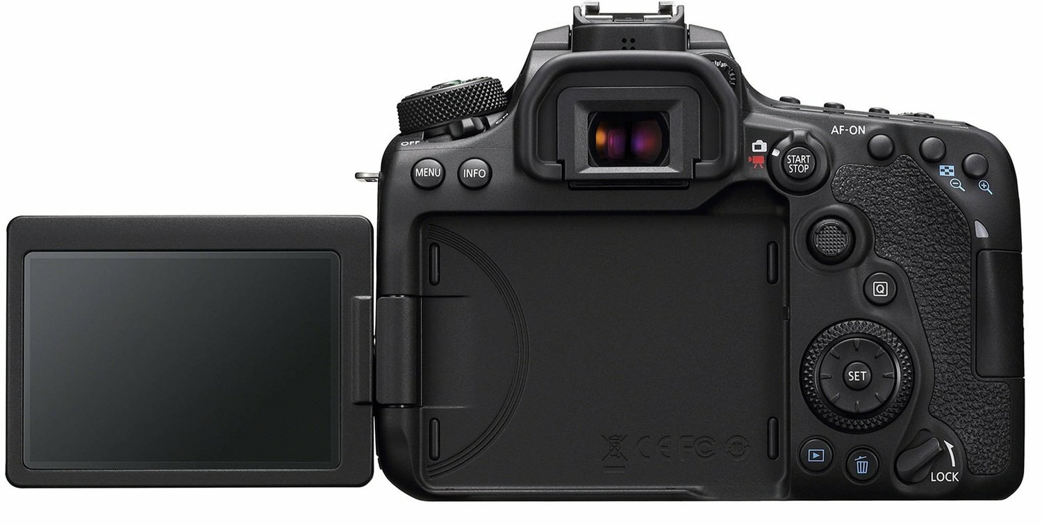 Canon EOS 90D + 18-135 IS nano USM / Black