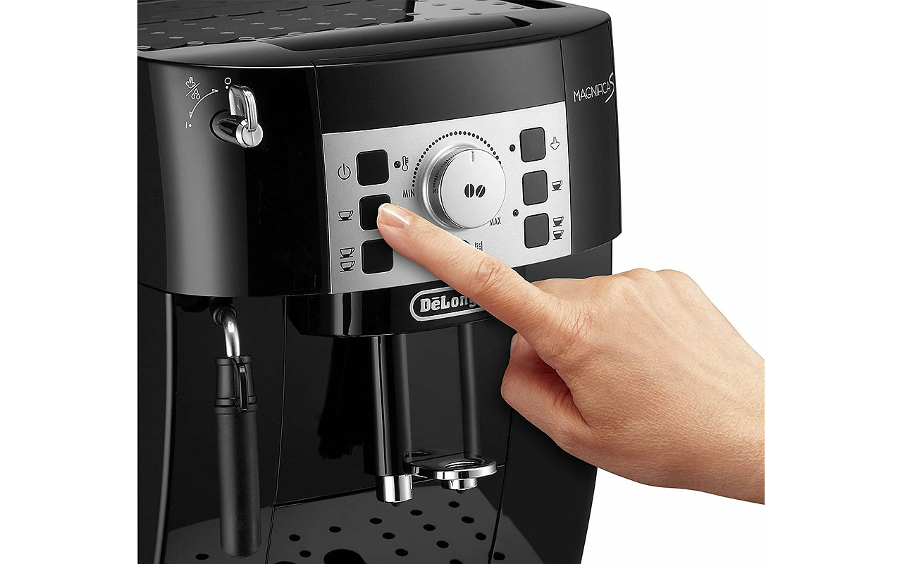 Delonghi ECAM22.110B Magnifica S / Black