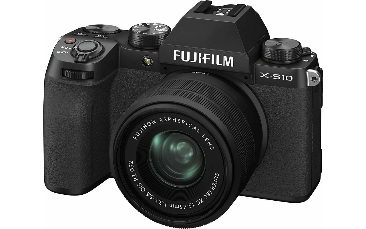 Fujifilm X-S10 XC 15-45mm kit / 16670106 /