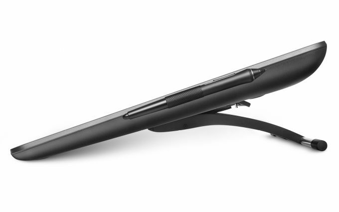 Wacom Creative Pen Display Cintiq 22" HD / DTK2260K0A / Black