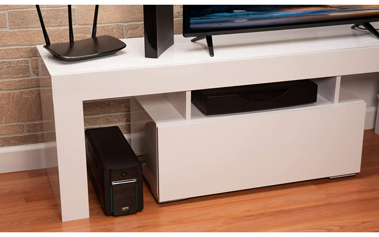 APC BACK-UPS BX950MI-GR / 950VA / 520W / Black