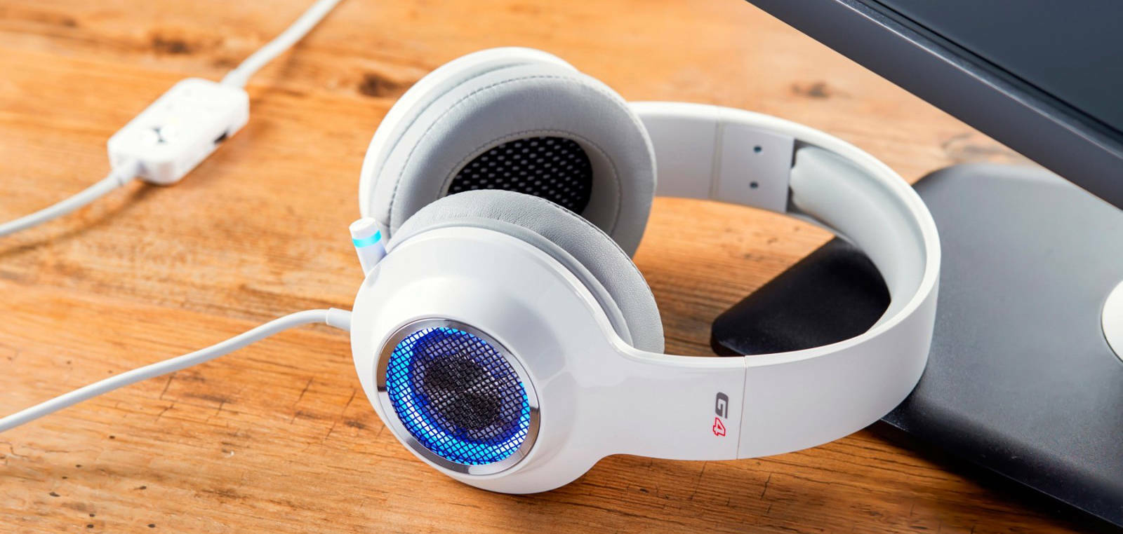 Edifier G4 Gaming White