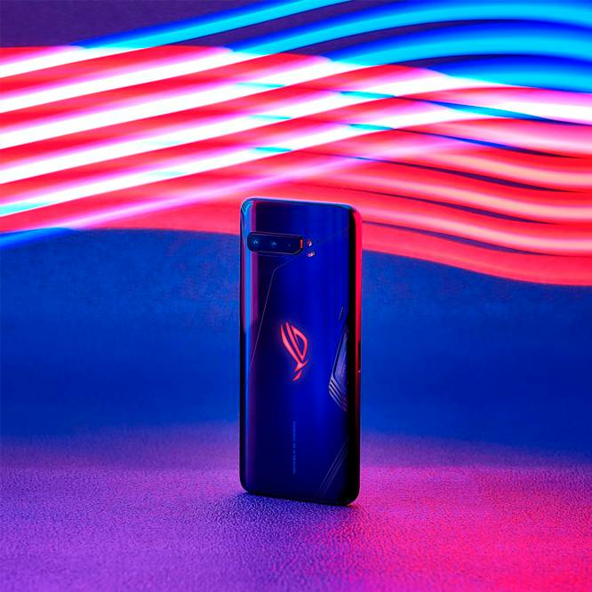 ASUS ROG Phone 3 / 12Gb / 512Gb / ZS661KS Black