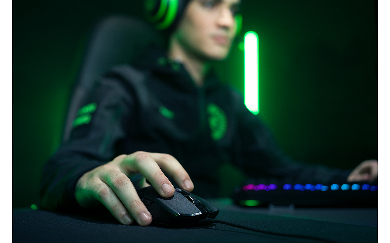 Razer Viper 8KHz / RZ01-03580100-R3M1 /