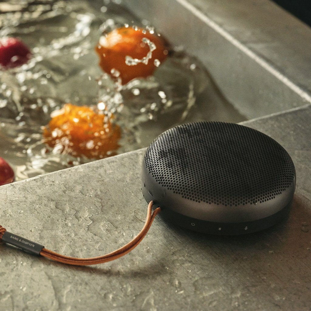 B&O Beosound A1 2Gen Black
