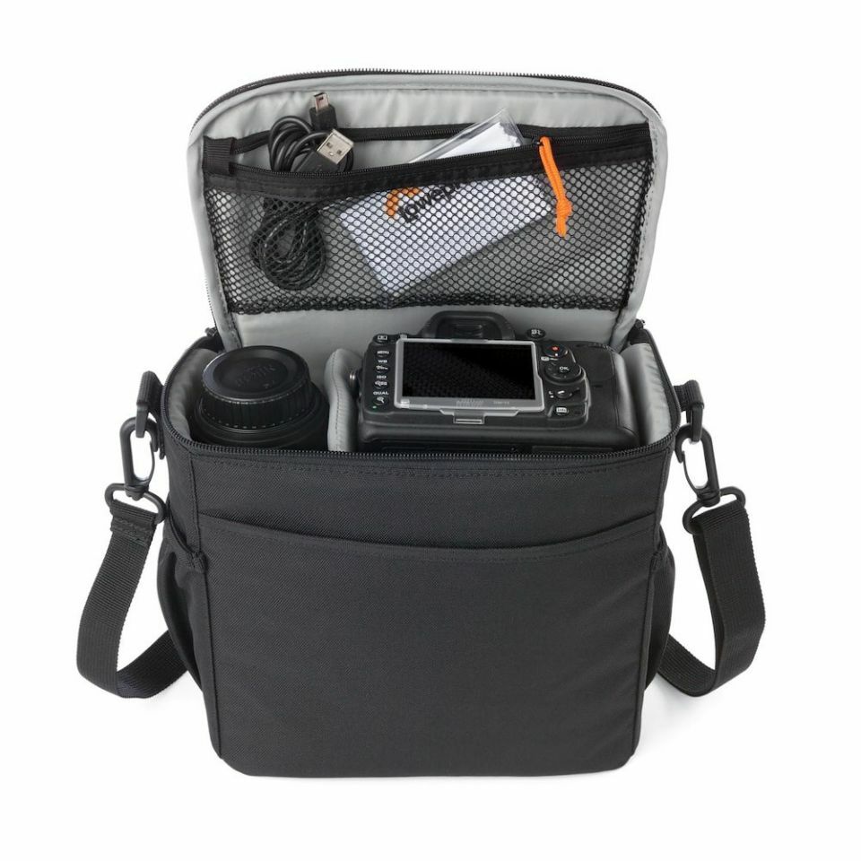 Lowepro Format 160 / LP36512-0WW
