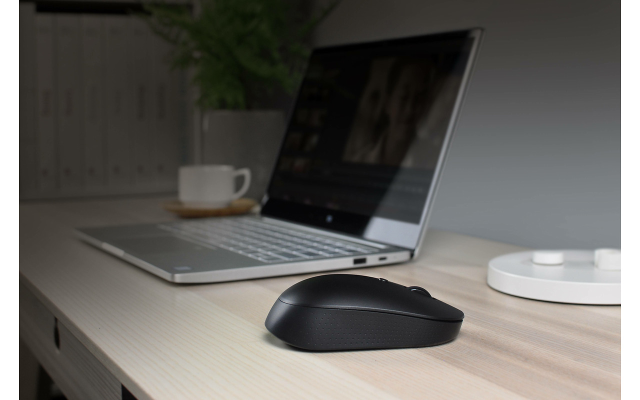 Xiaomi Mi Dual Mode Wireless Mouse