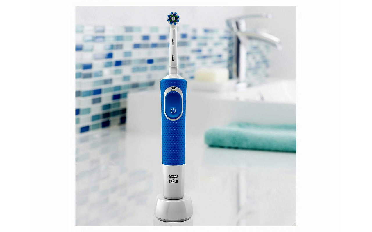 Braun Vitality 100 Cross Action / Blue