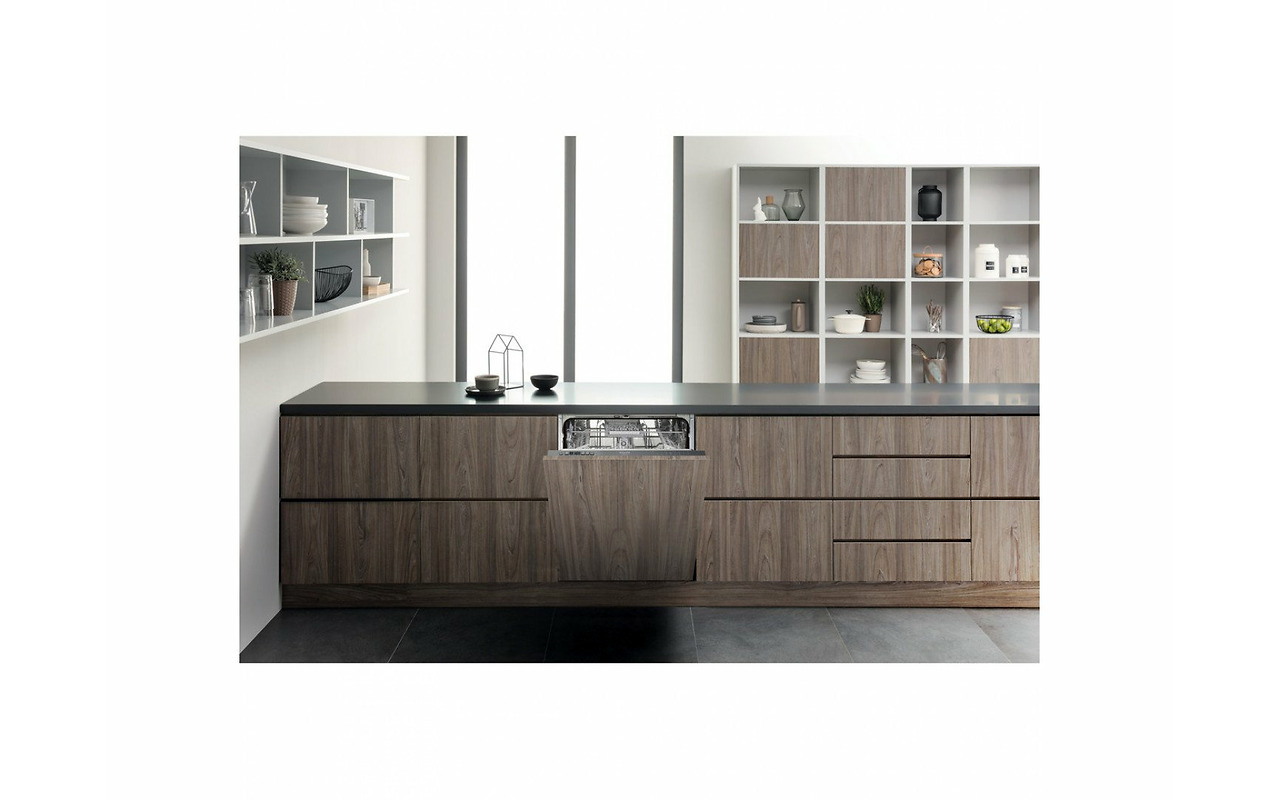 Hotpoint-Ariston HI 5010 C