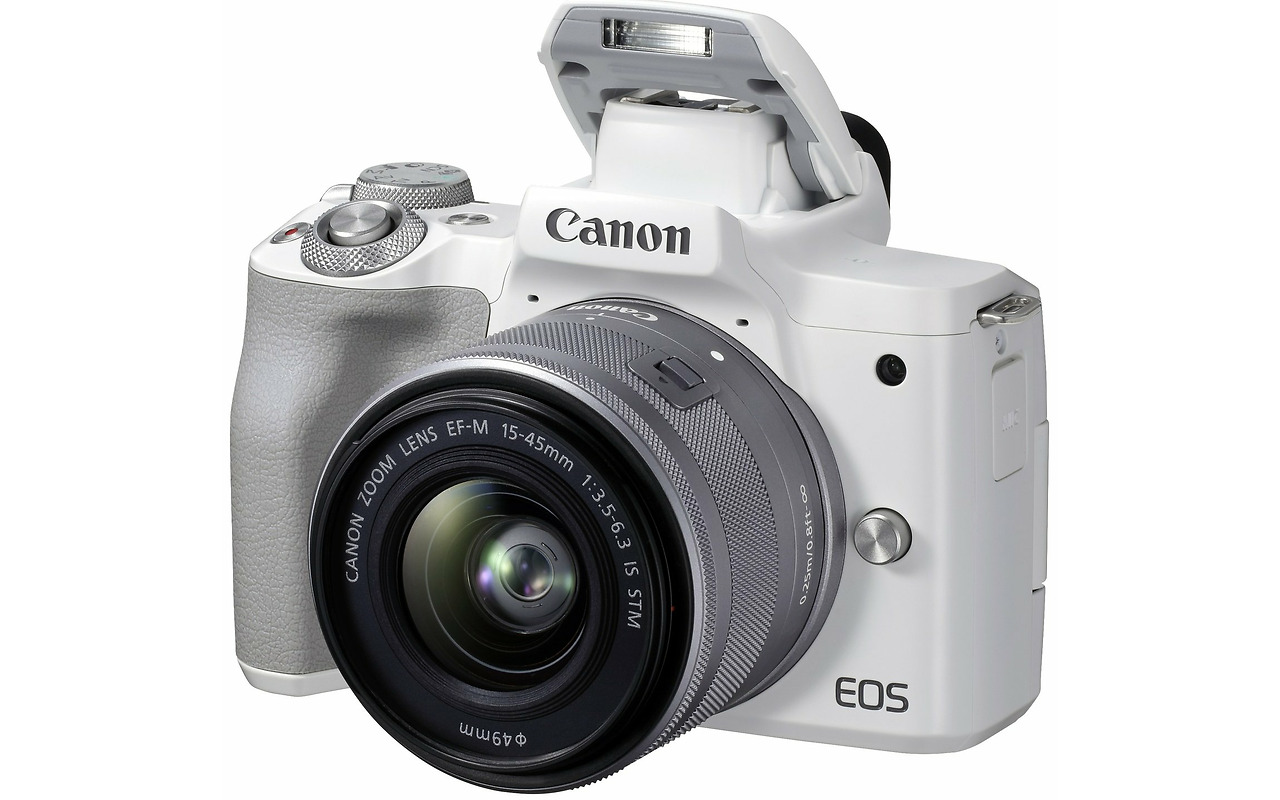 Canon EOS M50 Mark II + 15-45 IS STM White
