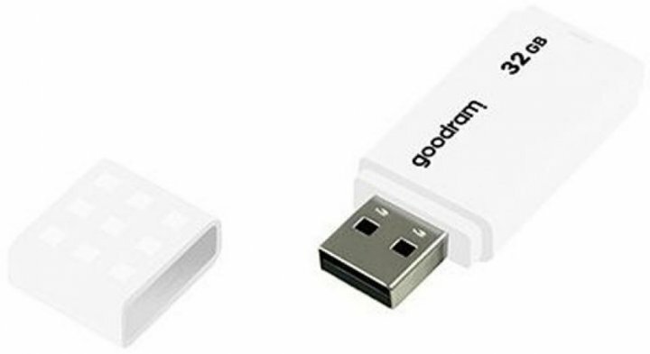 GOODRAM UME2 / 32GB USB2.0