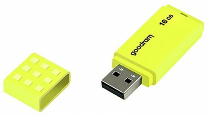 GOODRAM UME2 / 16GB USB2.0 Yellow