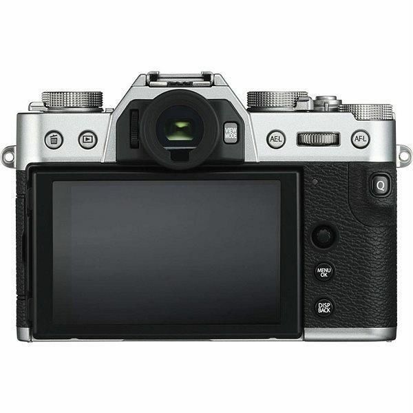 Fujifilm X-T30 II + XF 18-55mm / 16759706 Silver